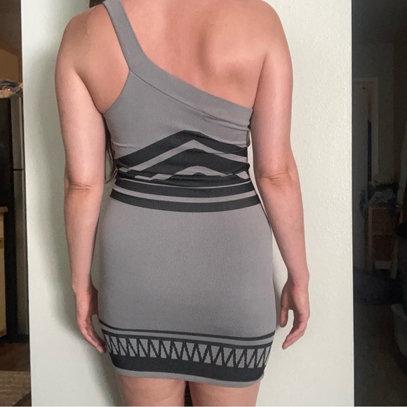 Vintage Y2K Bebe One Shoulder Stretchy Bodycon Dress Size M/L Gray Black - Picture 3 of 6